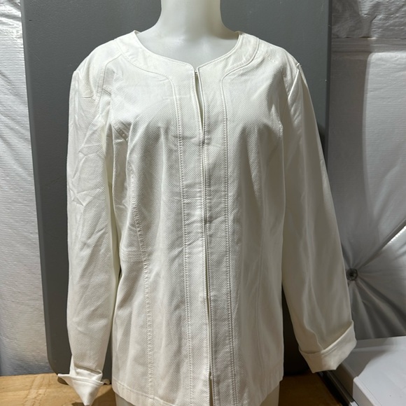 Chico's Jackets & Blazers - CHICOS white jacket
